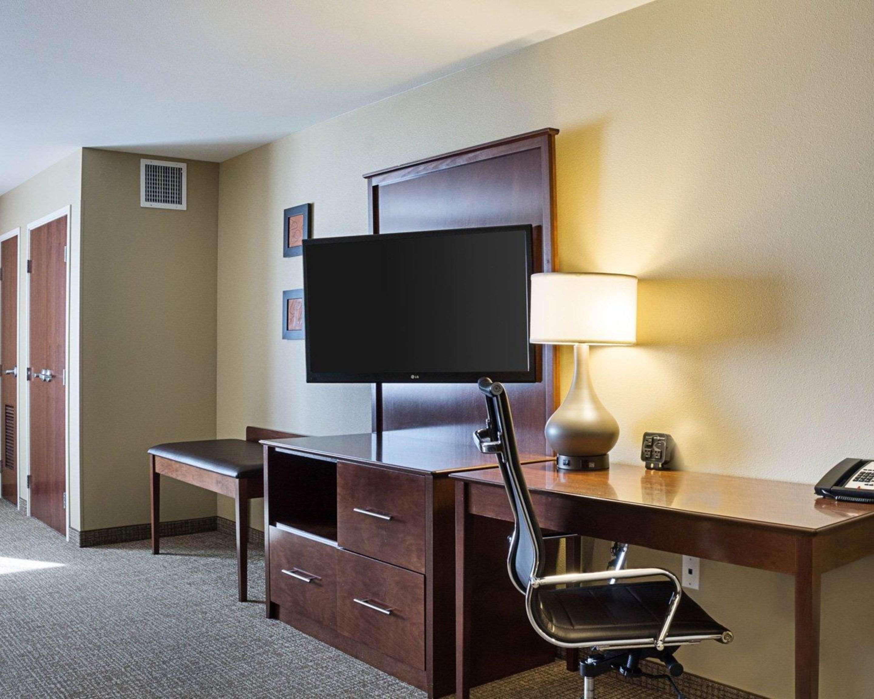 Comfort Suites Fargo Medical Center Zewnętrze zdjęcie