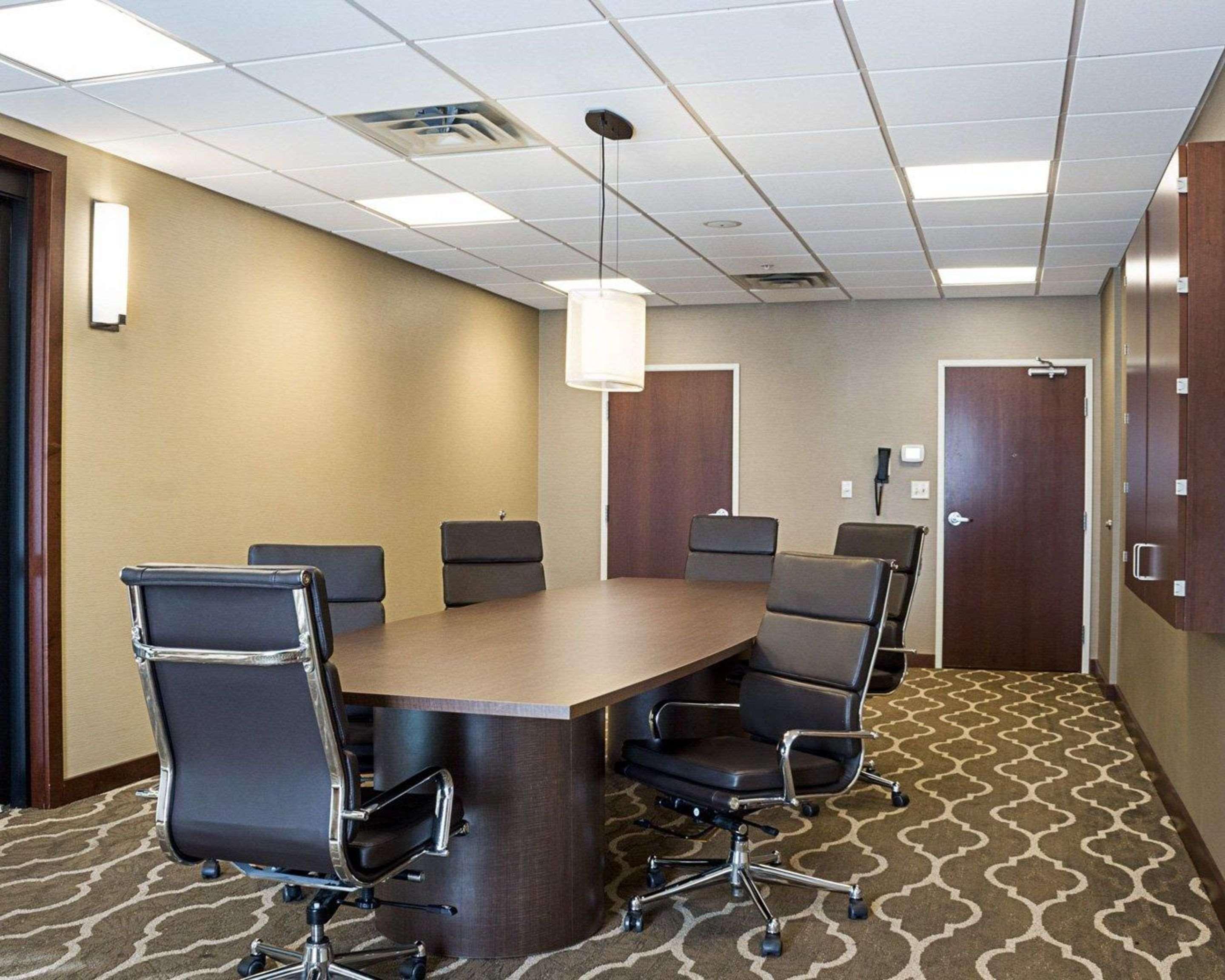 Comfort Suites Fargo Medical Center Zewnętrze zdjęcie