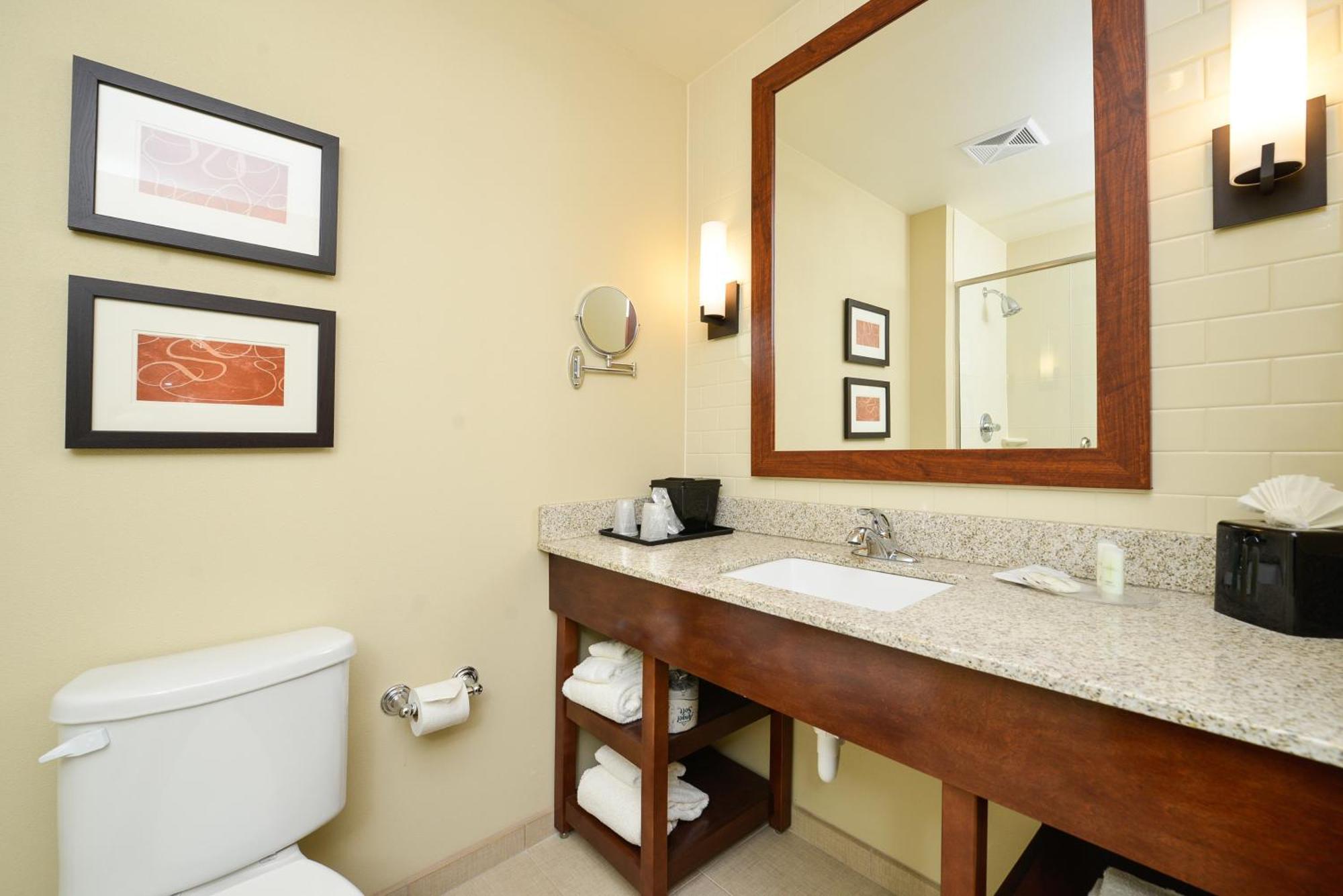 Comfort Suites Fargo Medical Center Pokój zdjęcie